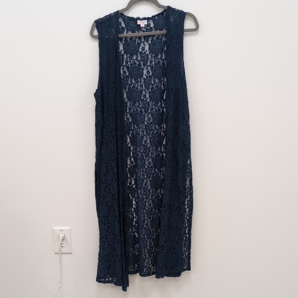 Elegant Lace Vest